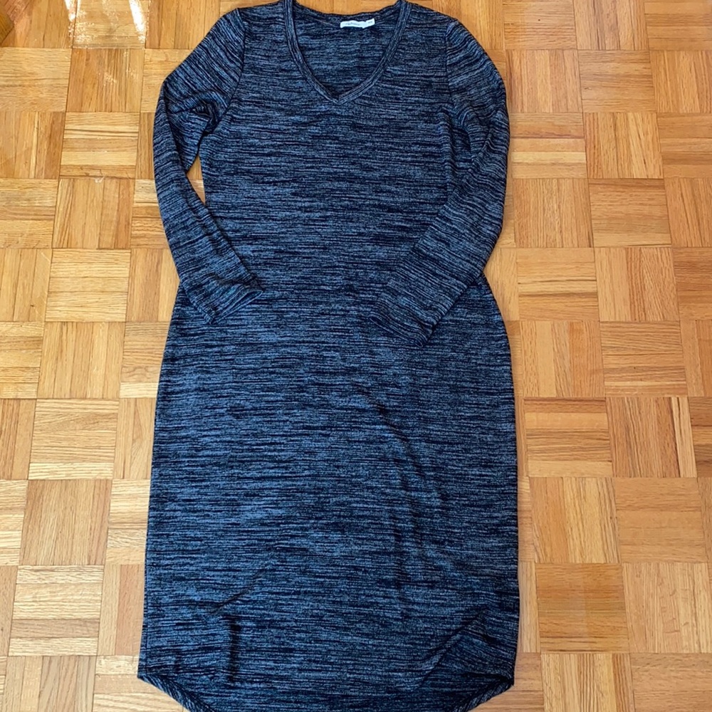 Long sleeve v neck dress
